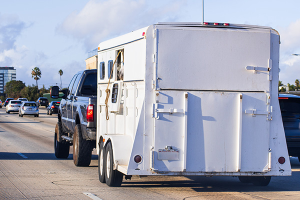 South Texas Truck Owners: How Do You Choose the Right Load Rating for Hauling?